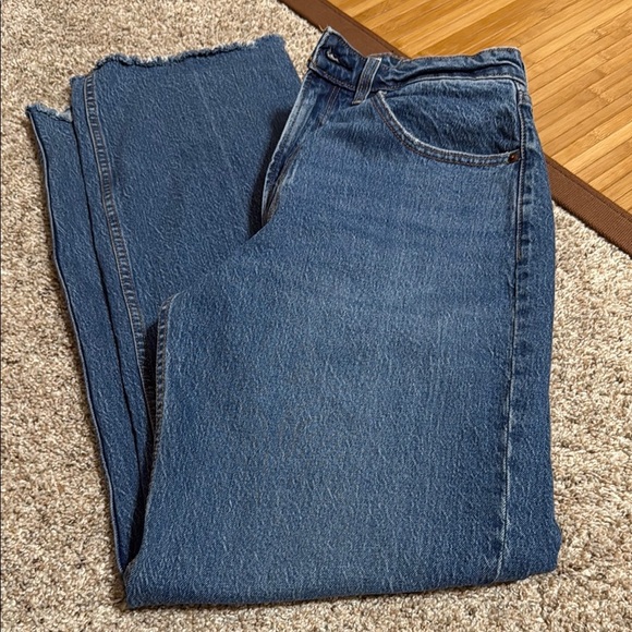 Abercrombie & Fitch Classic Blue Curvy Love Women's Jeans - Picture 1 of 4